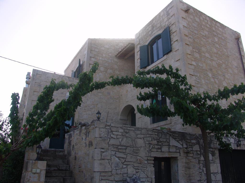 Margarítai Villa Aloni מראה חיצוני תמונה